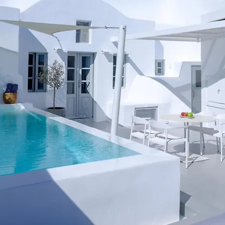 Luxury Retreat In Lathouri Cave Private Plunge Pool Breathtaking Aegean Views